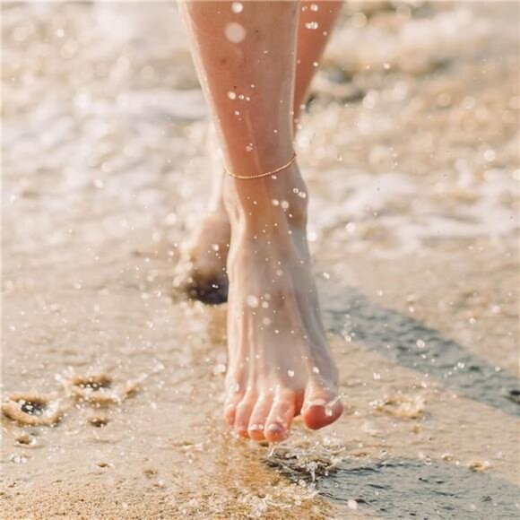 𝐀𝐧𝐤𝐥𝐞 𝐁𝐫𝐚𝐜𝐞𝐥𝐞𝐭𝐬 𝐟𝐨𝐫 𝐖𝐨𝐦𝐞𝐧 Adjustable Silver Gold Anklets - Picture 2 of 8